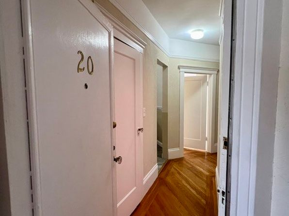 851 Post St APT 20