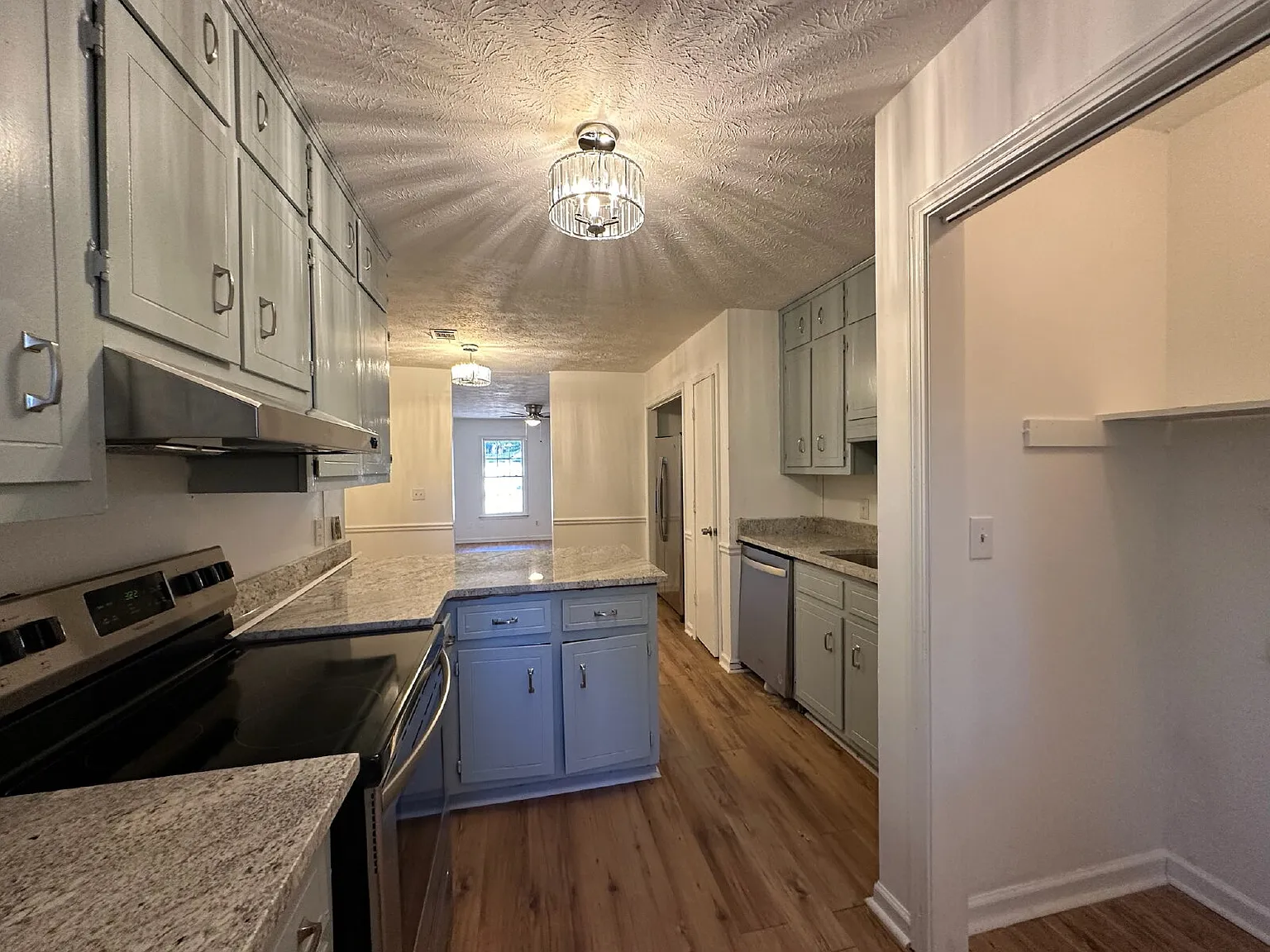 2 bed, 2.0 bath, 1080 sqft, $1,395 — Photo 4