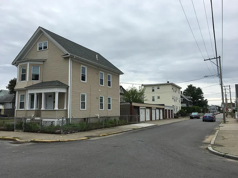 97 Columbine Ave #1 — Photo 1