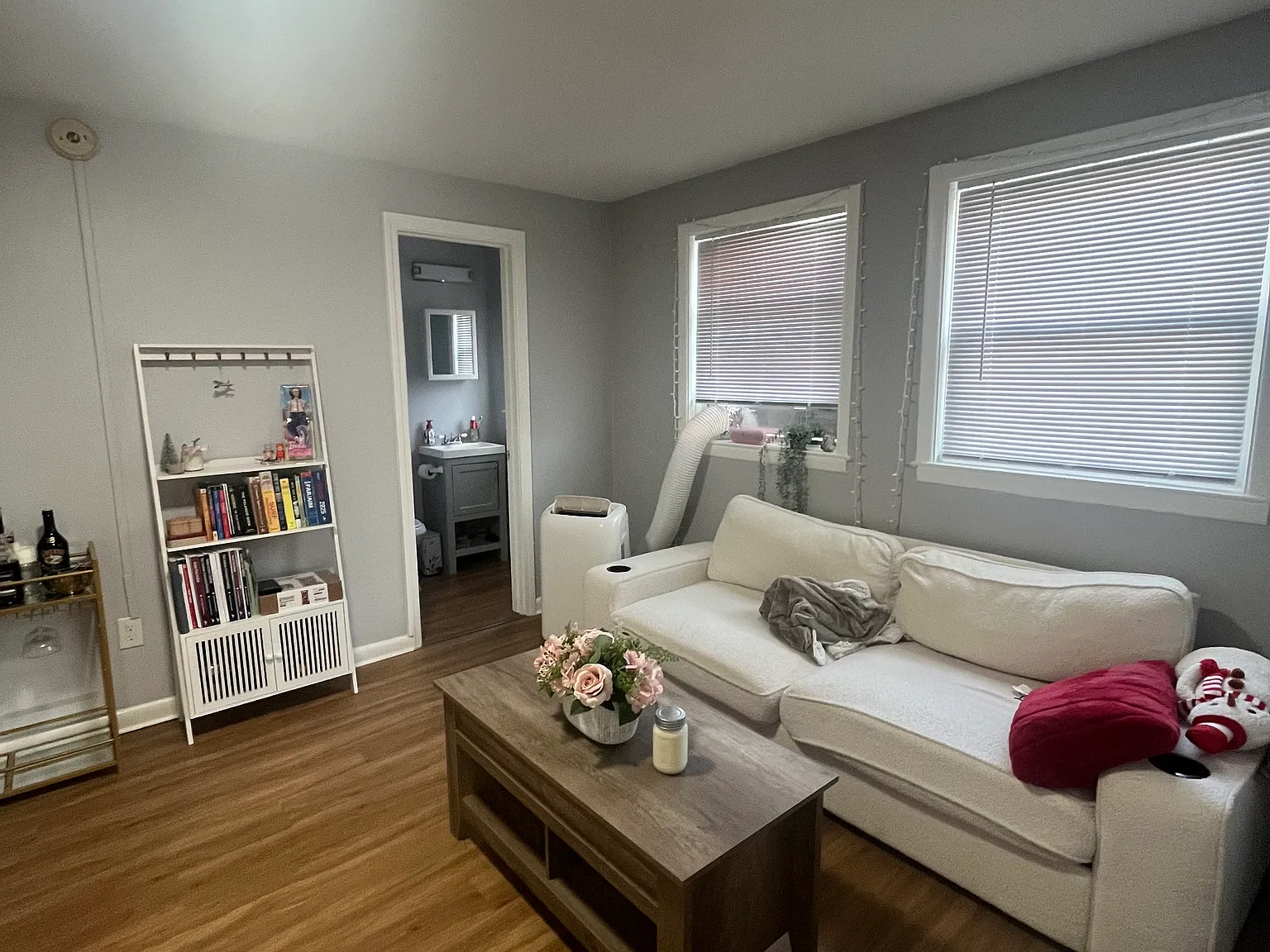 1 bed, 500 sqft, $1,550 — Photo 4