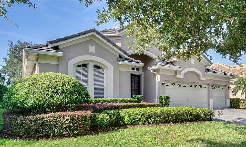 1st image of 831 Wood Briar Loop