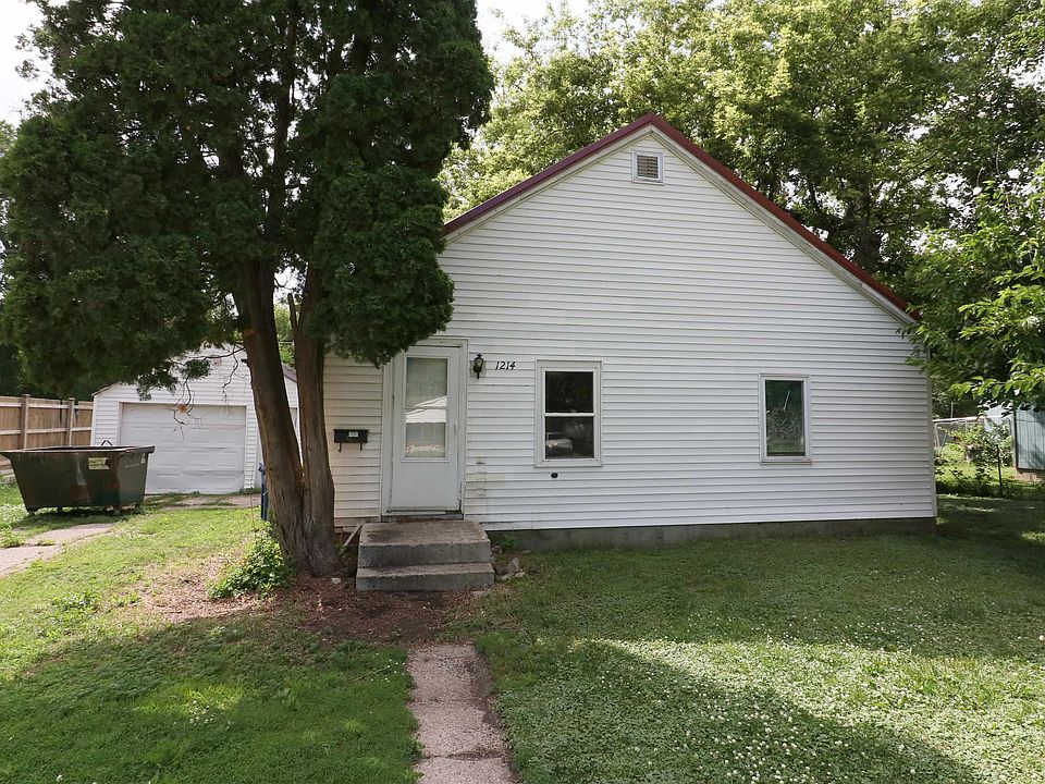 1st image of 1214 Jackson Ave