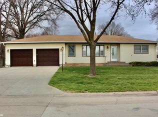 301 8th St, Griswold, IA 51535
