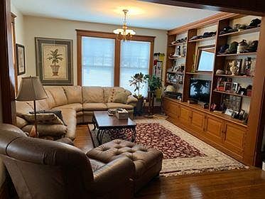 2nd image of 835 S Main Ave APT 1