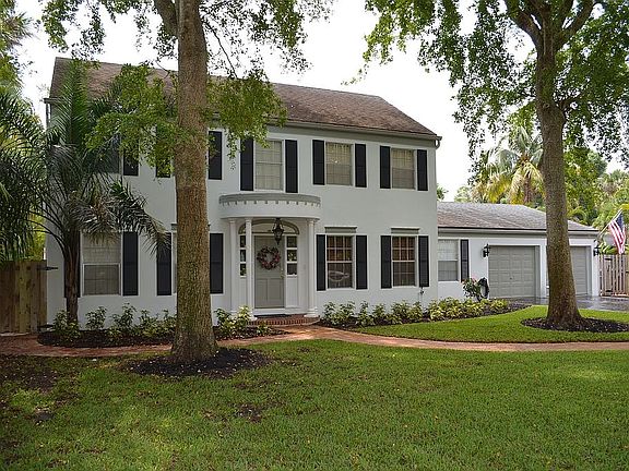 3rd image of 2828 Riverland Rd