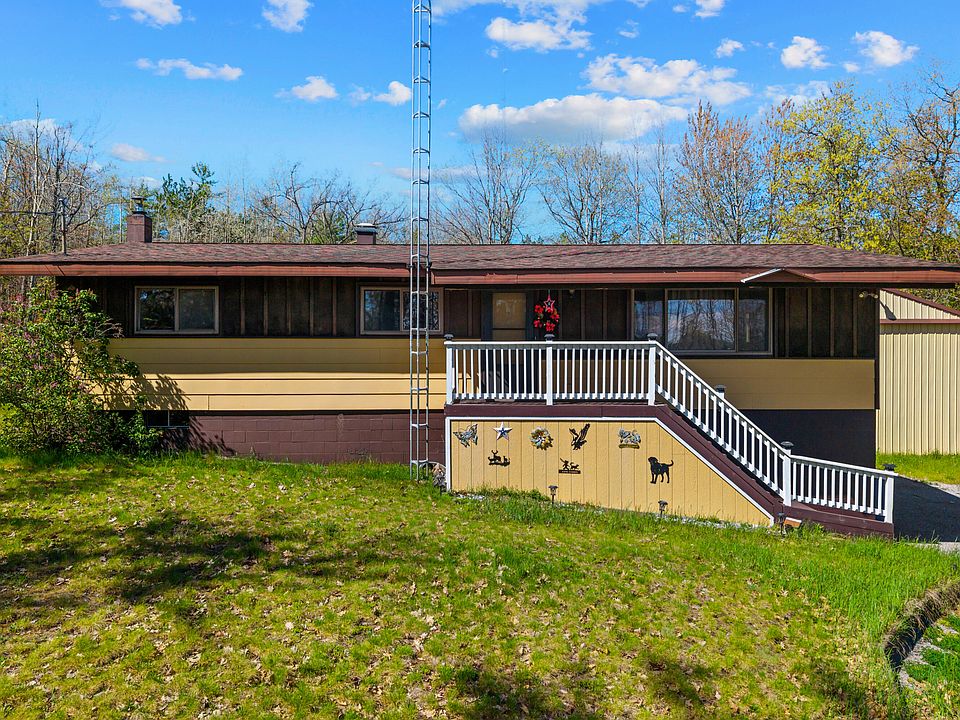 1st image of 92 Heine Ln