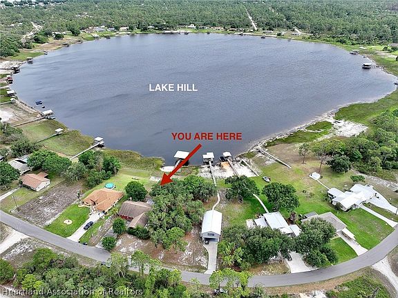 2nd image of 3260 Popinjay Ave