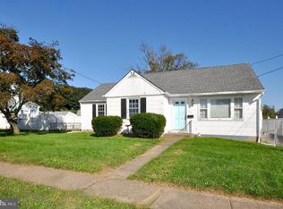 132 Hillcrest Ave, Croydon, PA 19021