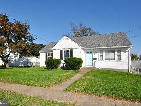 132 Hillcrest Ave, Croydon, PA 19021