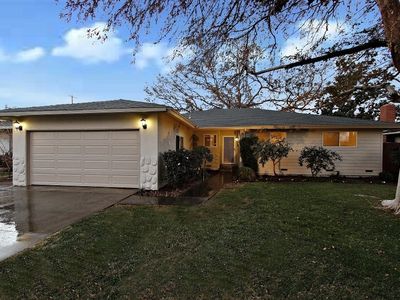 6215 N Callisch Ave, Fresno, CA, 93710