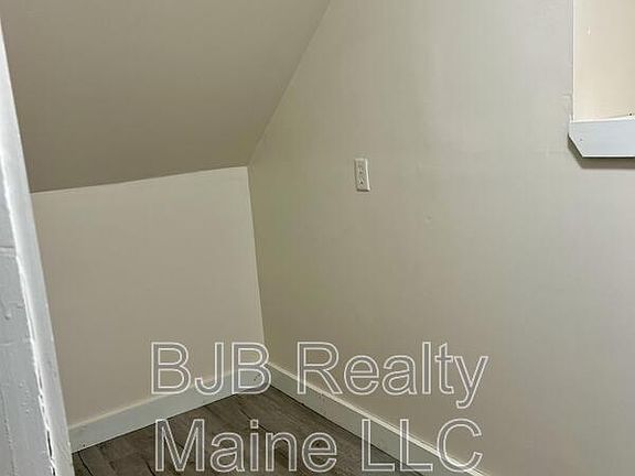 5th image of 126 Emery St #3A