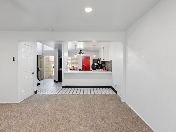 5th image of 2268 Piccardo Cir