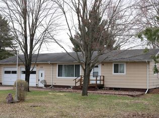 27 Beagle St, Chetek, WI 54728