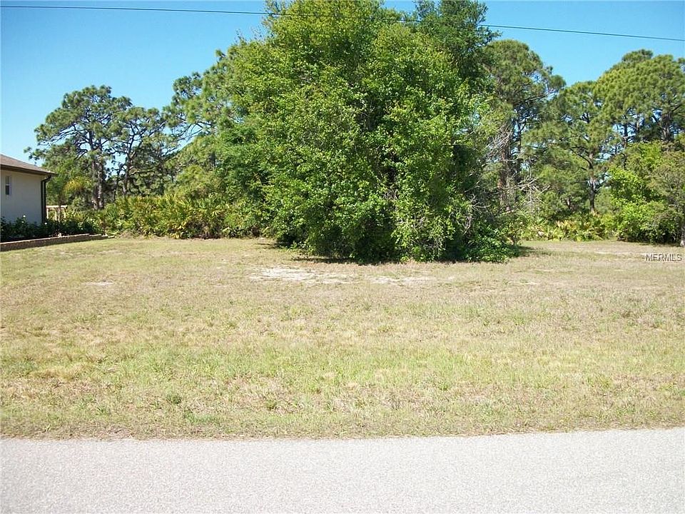1st image of 12 Beacon Dr