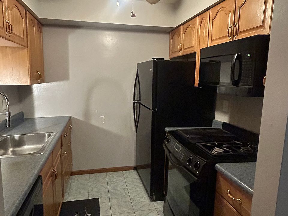 1st image of 188 Cedarview Ln