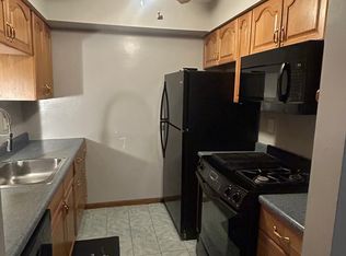 188 Cedarview Ln, Watervliet, NY 12189