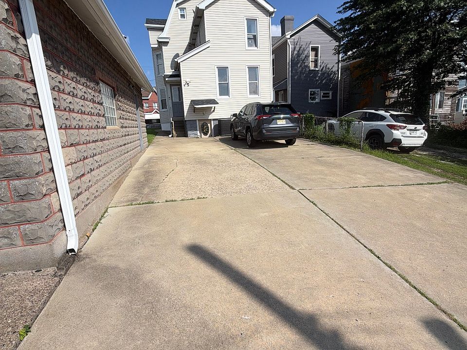 1st image of 232 Bigham St #2
