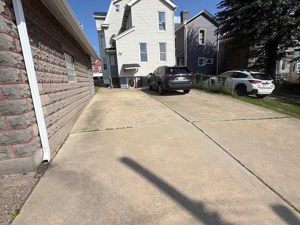 232 Bigham St #2