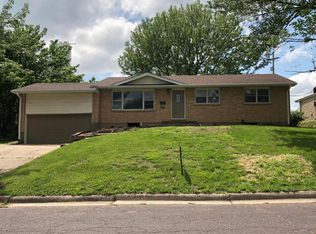 2405 Nelwood Dr, Columbia, MO 65202