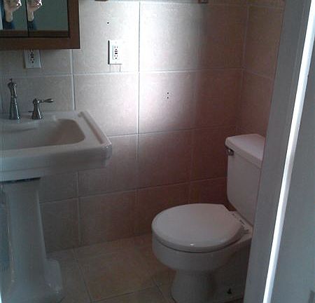 Master Bed Room Bath Room