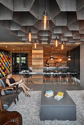 Rented by The KCI Group | media 89