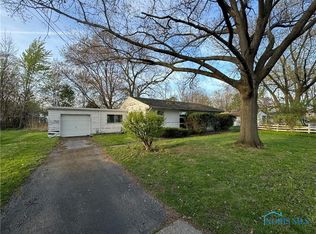 309 John Ct, Bowling Green, OH 43402
