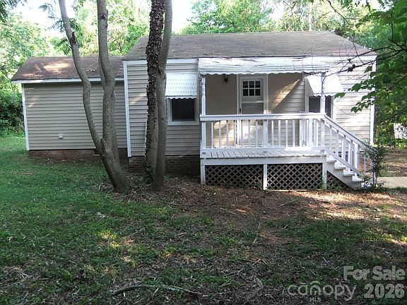 3rd image of 1629 Harris Rd #1631