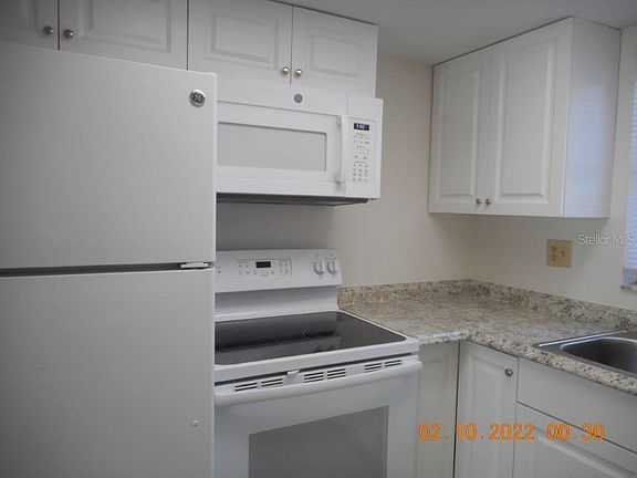 4th image of 2808 Swifton Dr #105