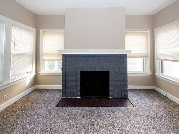 5th image of 1643 Hillcrest Rd #1