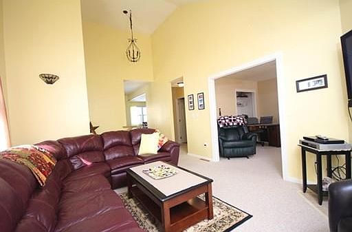 4th image of 4D Arnold Dr #16-D