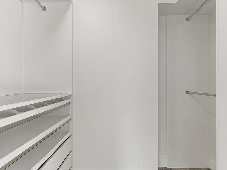 125 Milross Ave #704 — Photo 16
