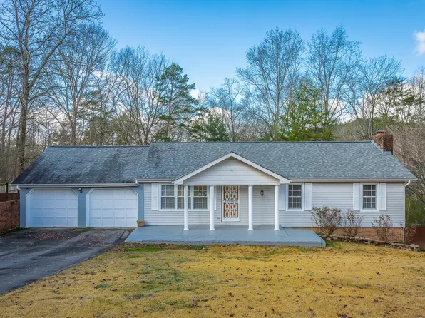 7501 Irongate Dr, Hixson, TN 37343