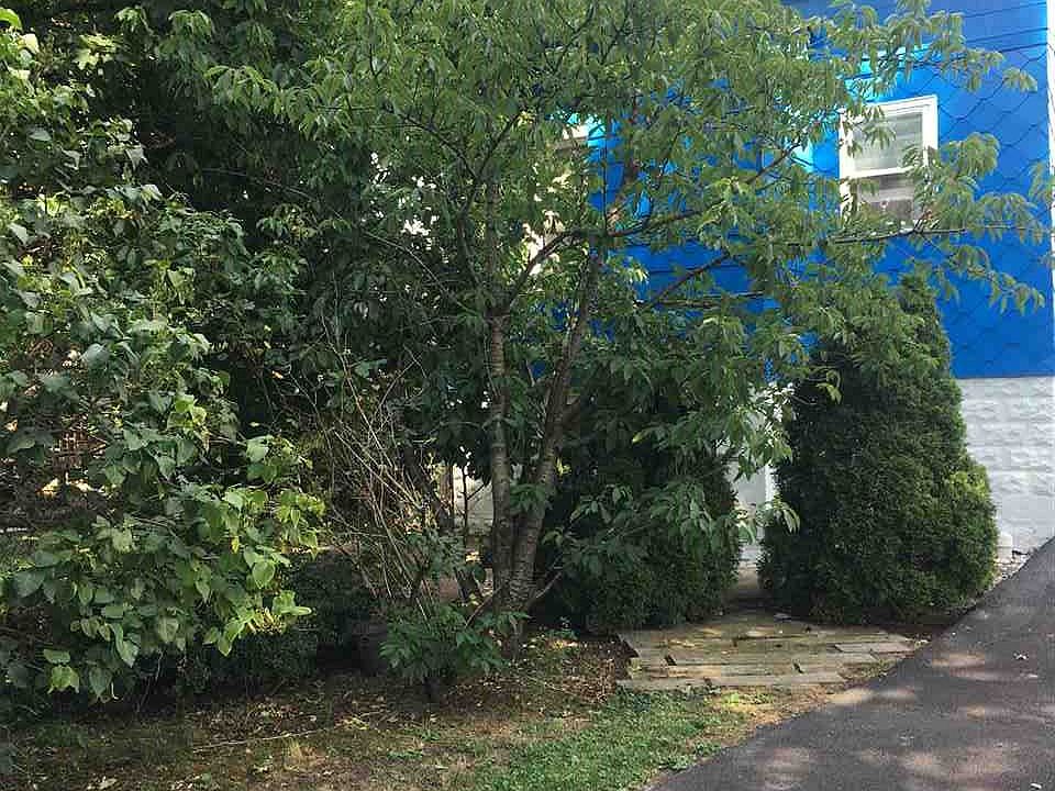 2nd image of 1107 Stonewall Ln
