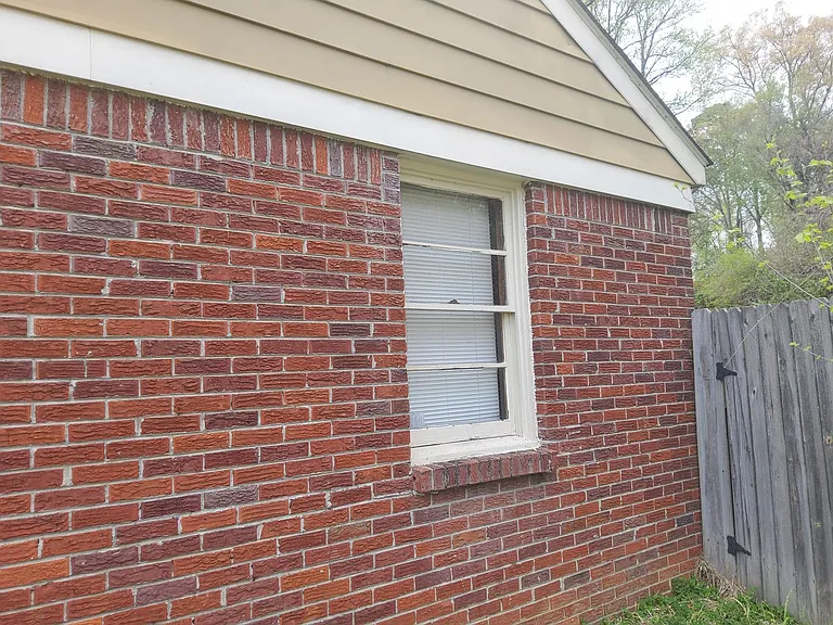 2714 James Rd — Photo 16