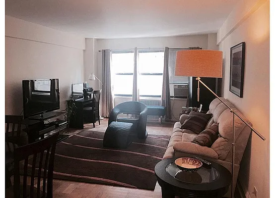 Rented by Warburg | media 15