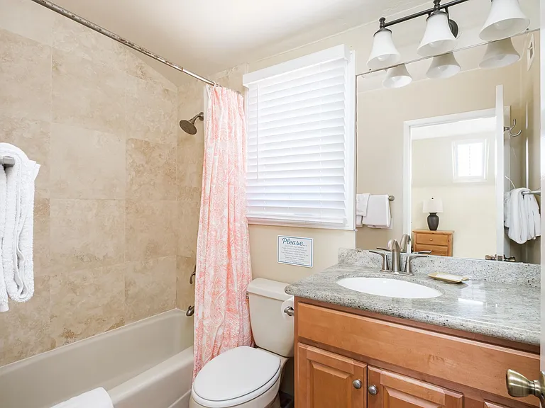 734 Jersey Ct — Photo 10