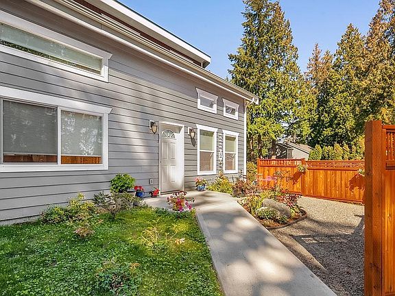 Side entrance with patio