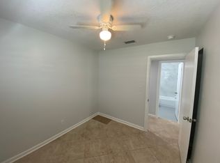 3619 Eve Dr W, Jacksonville, FL 32246