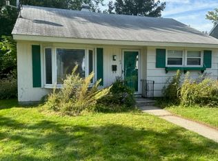 43 Keeler Dr, Albany, NY 12208