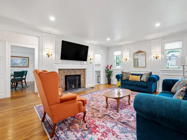 (undisclosed Address), Worcester, MA 01605