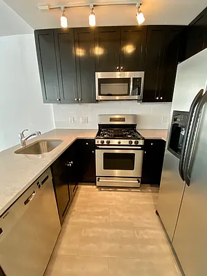 Rented by Douglas Elliman | media 14