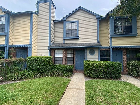2nd image of 2888 Wareham Ct