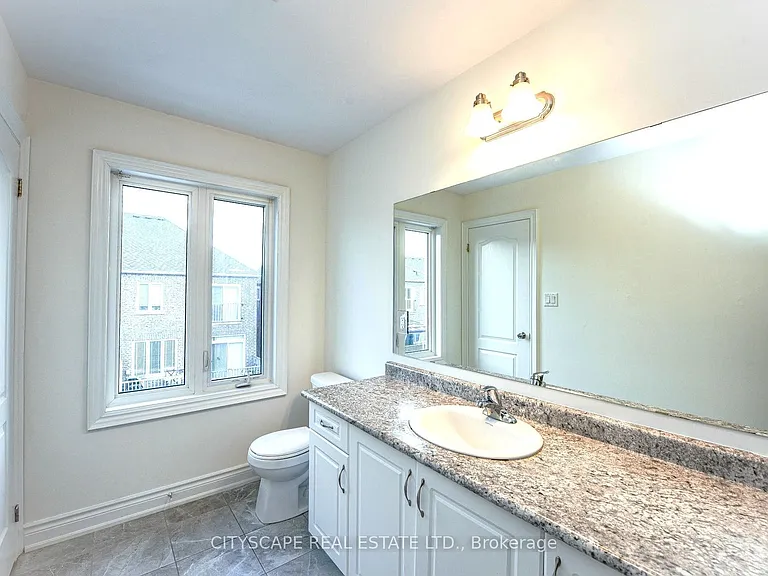 8652 Financial Dr — Photo 15