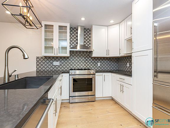 4th image of 2410 Pacific Ave APT 6
