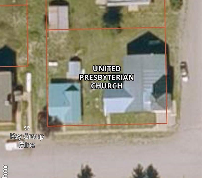2nd image of 110 &116 E Mantz