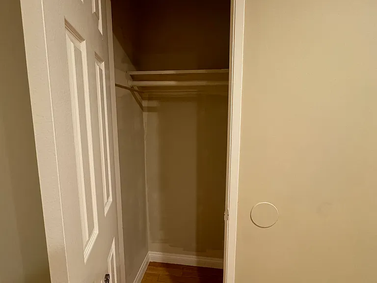 1817 Beloit Ave #14 — Photo 14