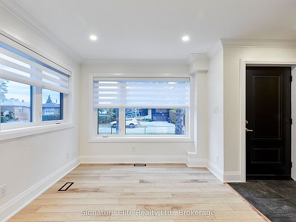 4th image of 100A Kitchener Rd