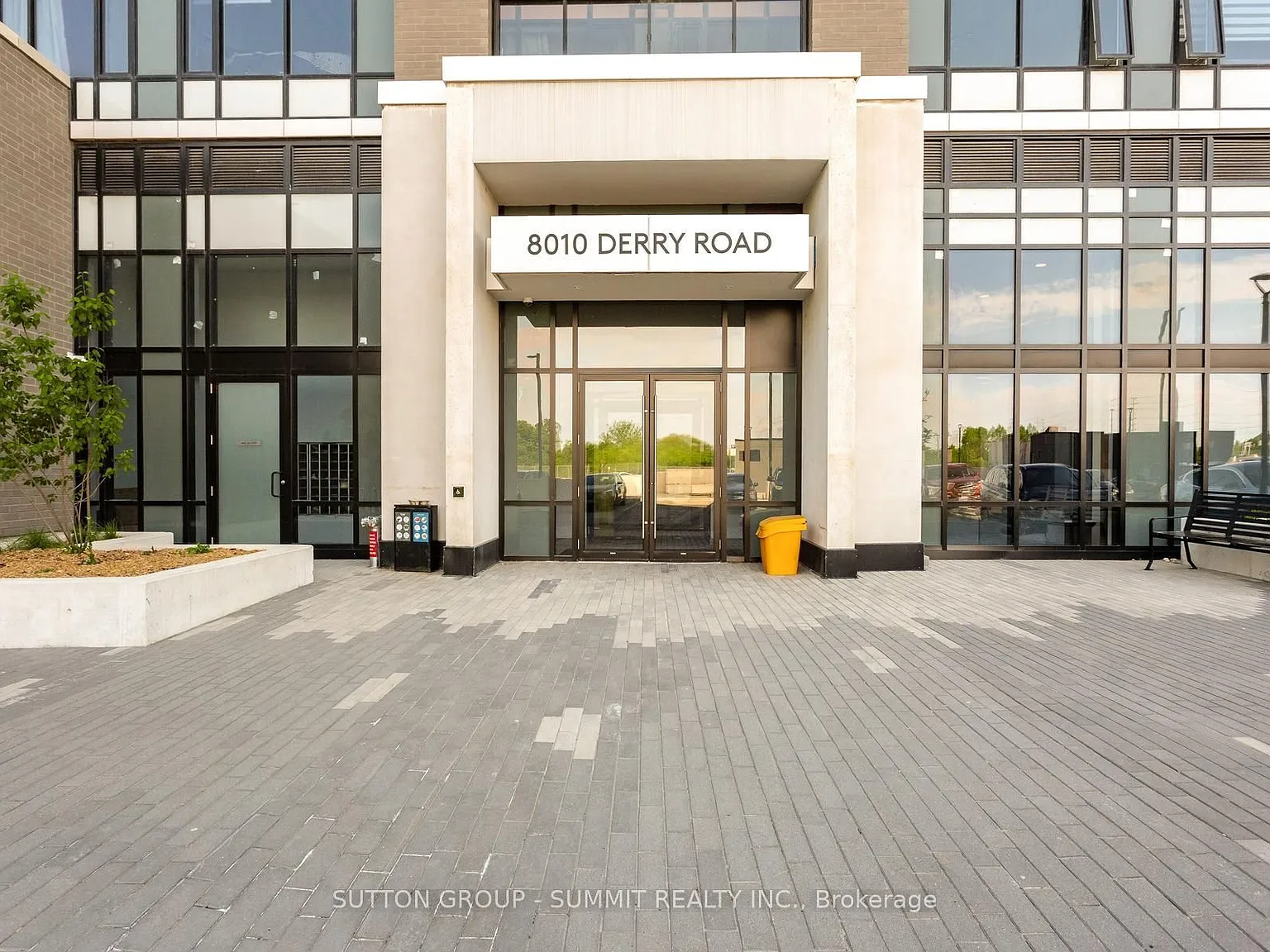 2 bed, $2,195 — Photo 2