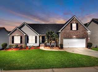 1474 Log Cabin Ln, Lawrenceville, GA 30045
