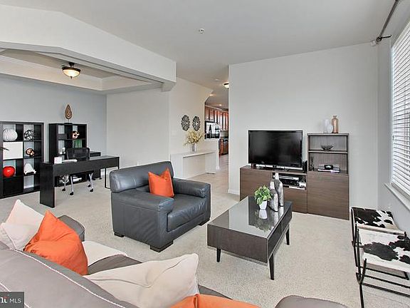3rd image of 22703 Settlers Trail Ter #11B